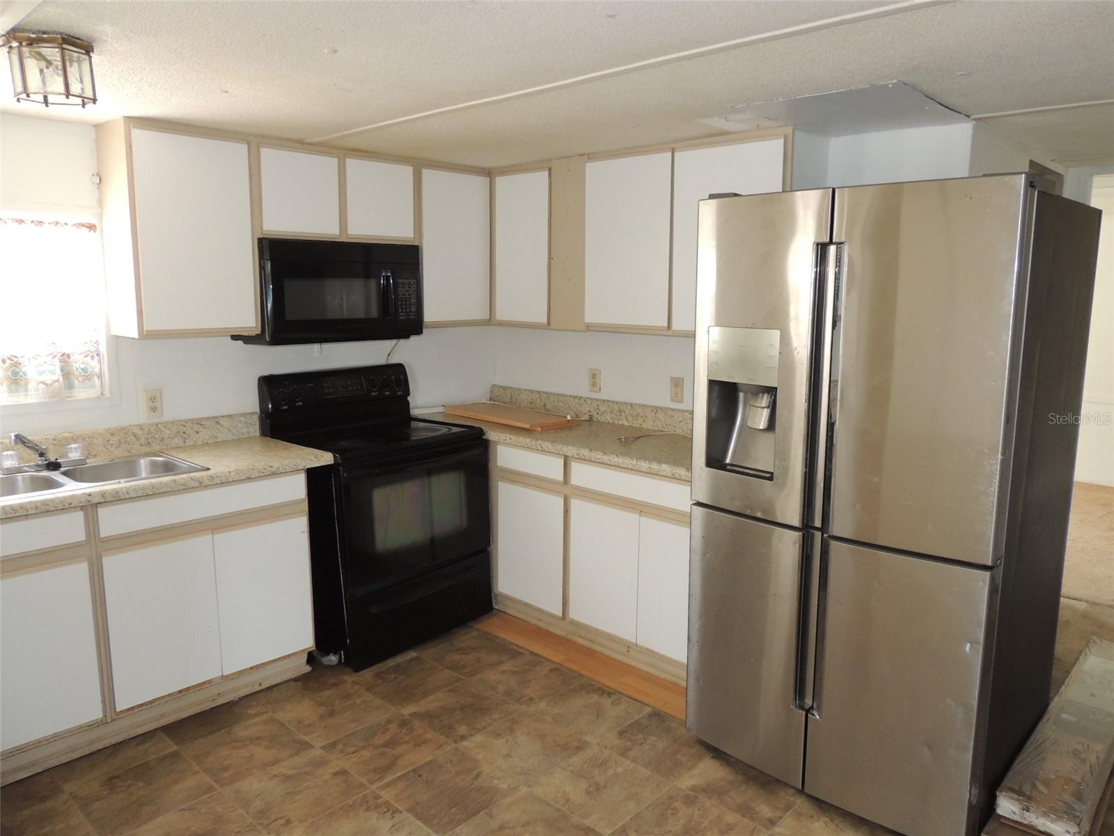 Image 9 of 16 For 10231 87th Place