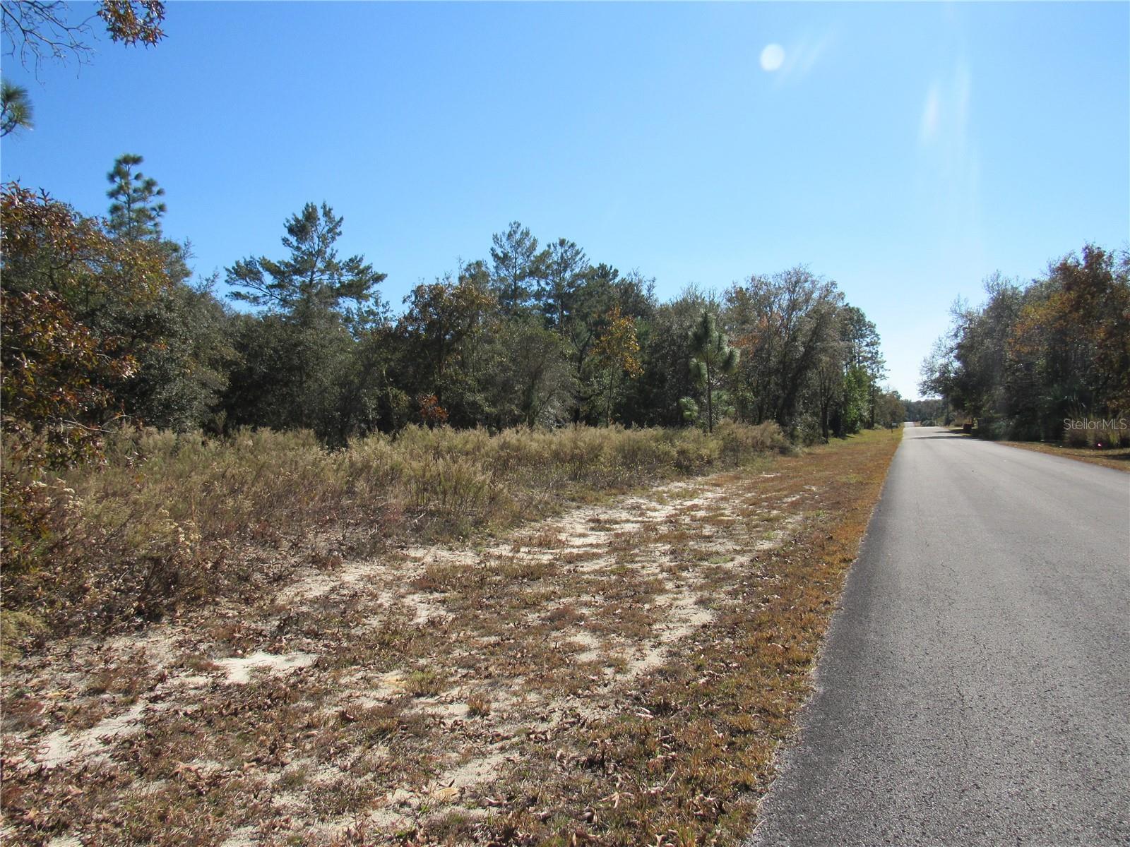 Image 2 of 4 For 0000 Sands Point Ave Lot 38