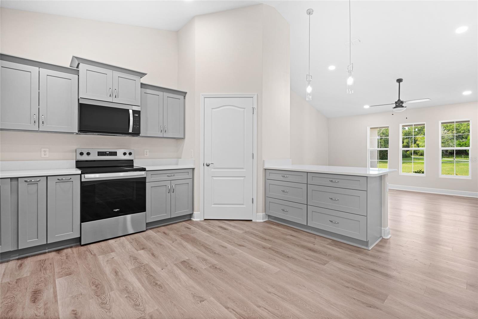 Image 12 of 41 For 8768 Salina Drive