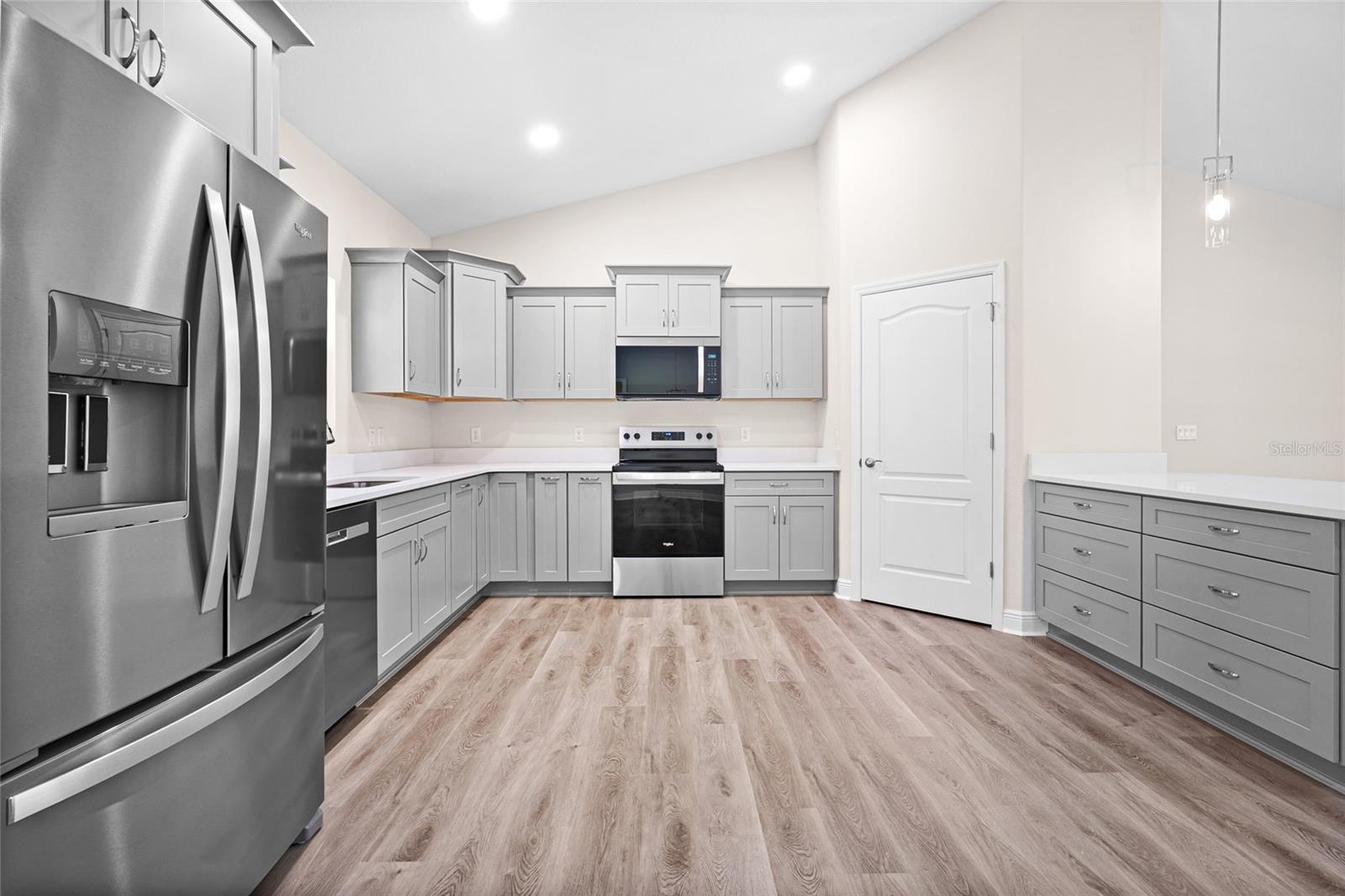 Image 13 of 41 For 8768 Salina Drive