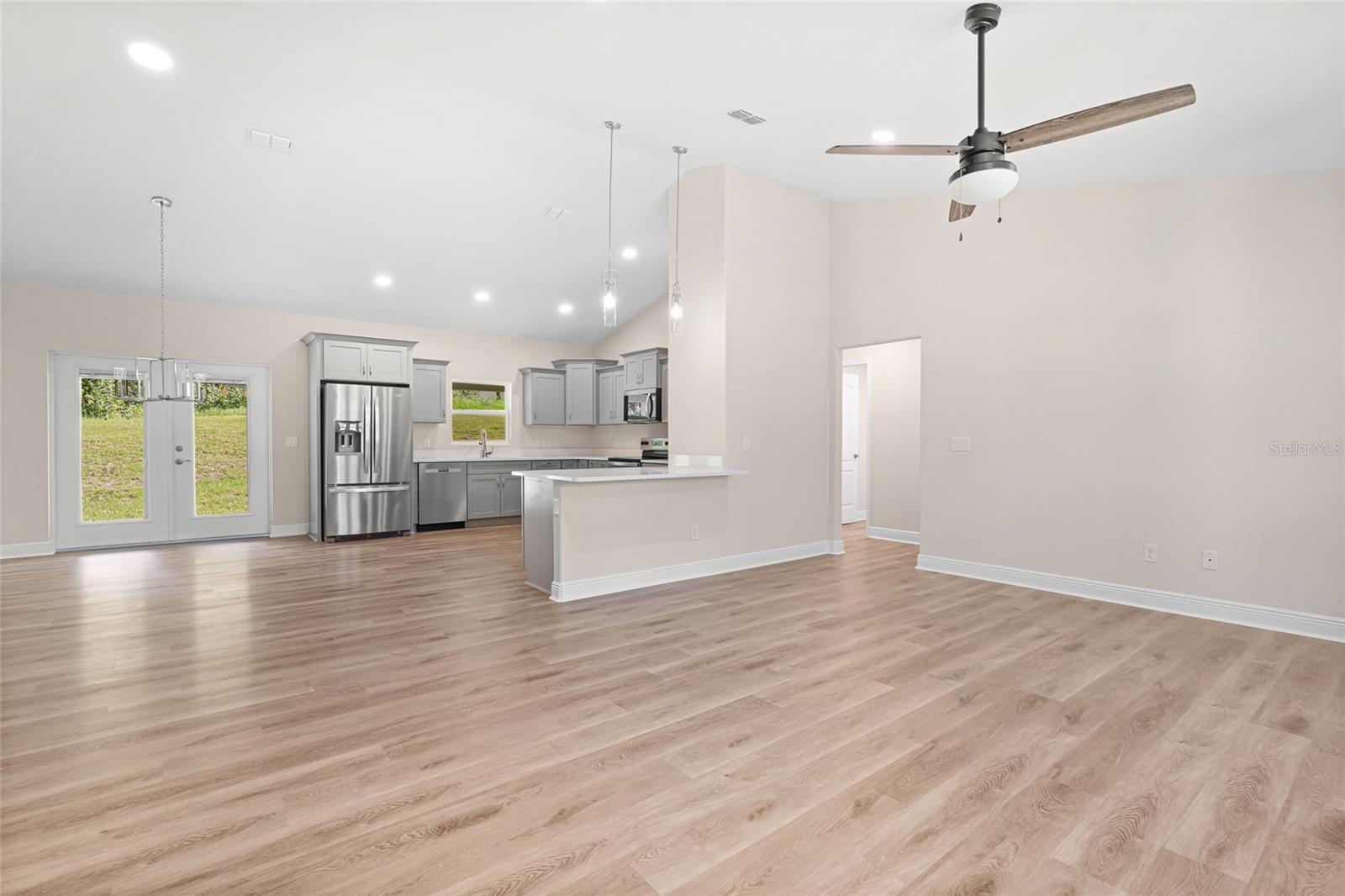 Image 15 of 41 For 8768 Salina Drive