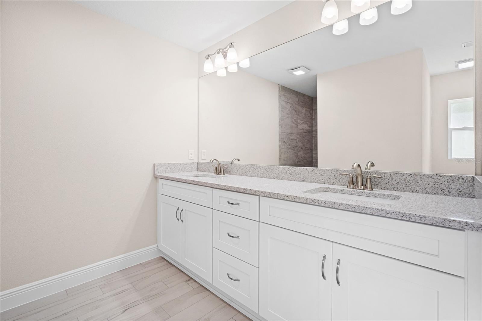 Image 20 of 41 For 8768 Salina Drive