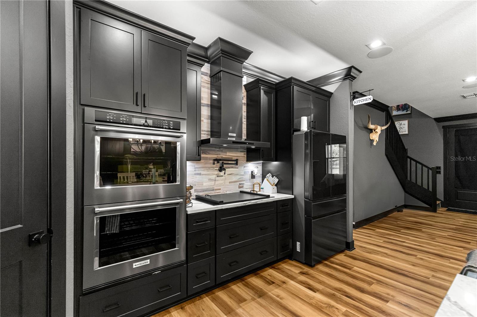 Image 24 of 64 For 9889 11 Terrace
