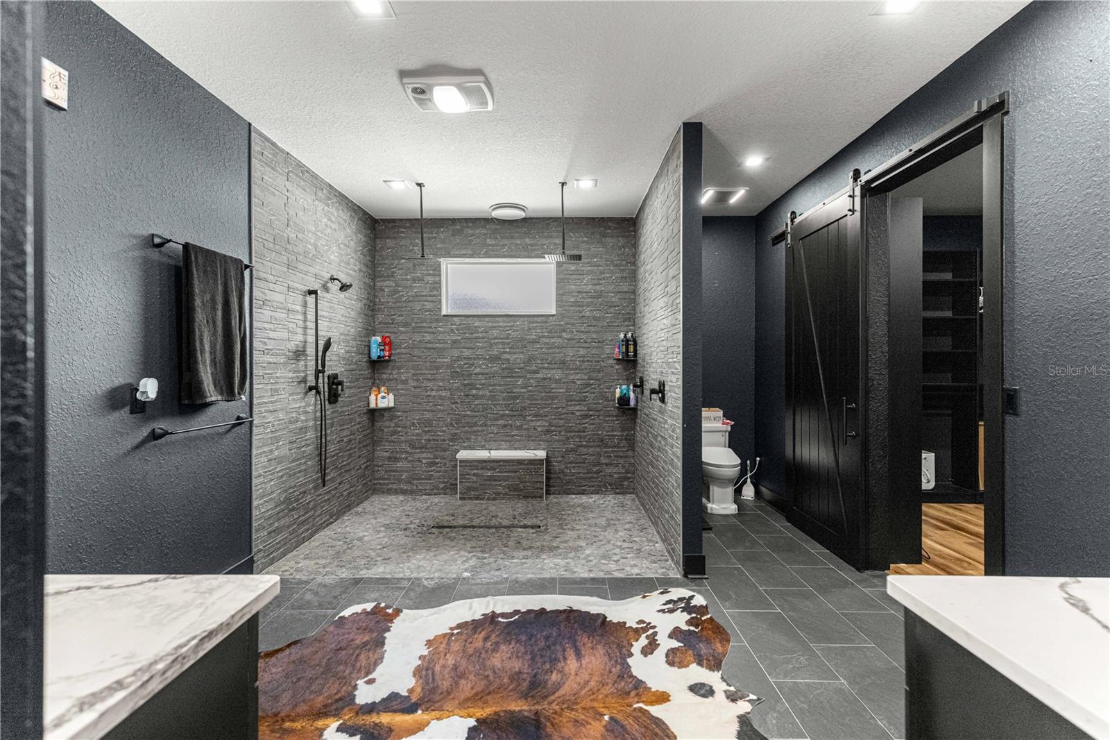 Image 30 of 64 For 9889 11 Terrace