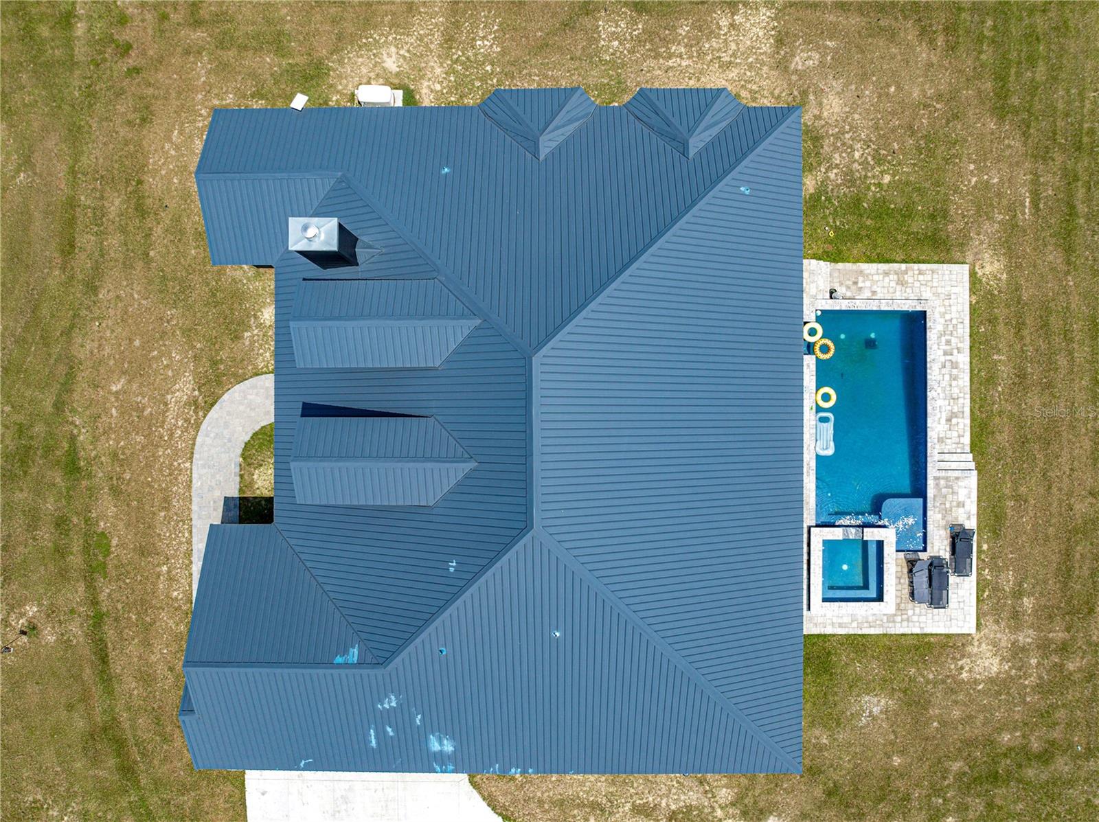 Image 61 of 64 For 9889 11 Terrace