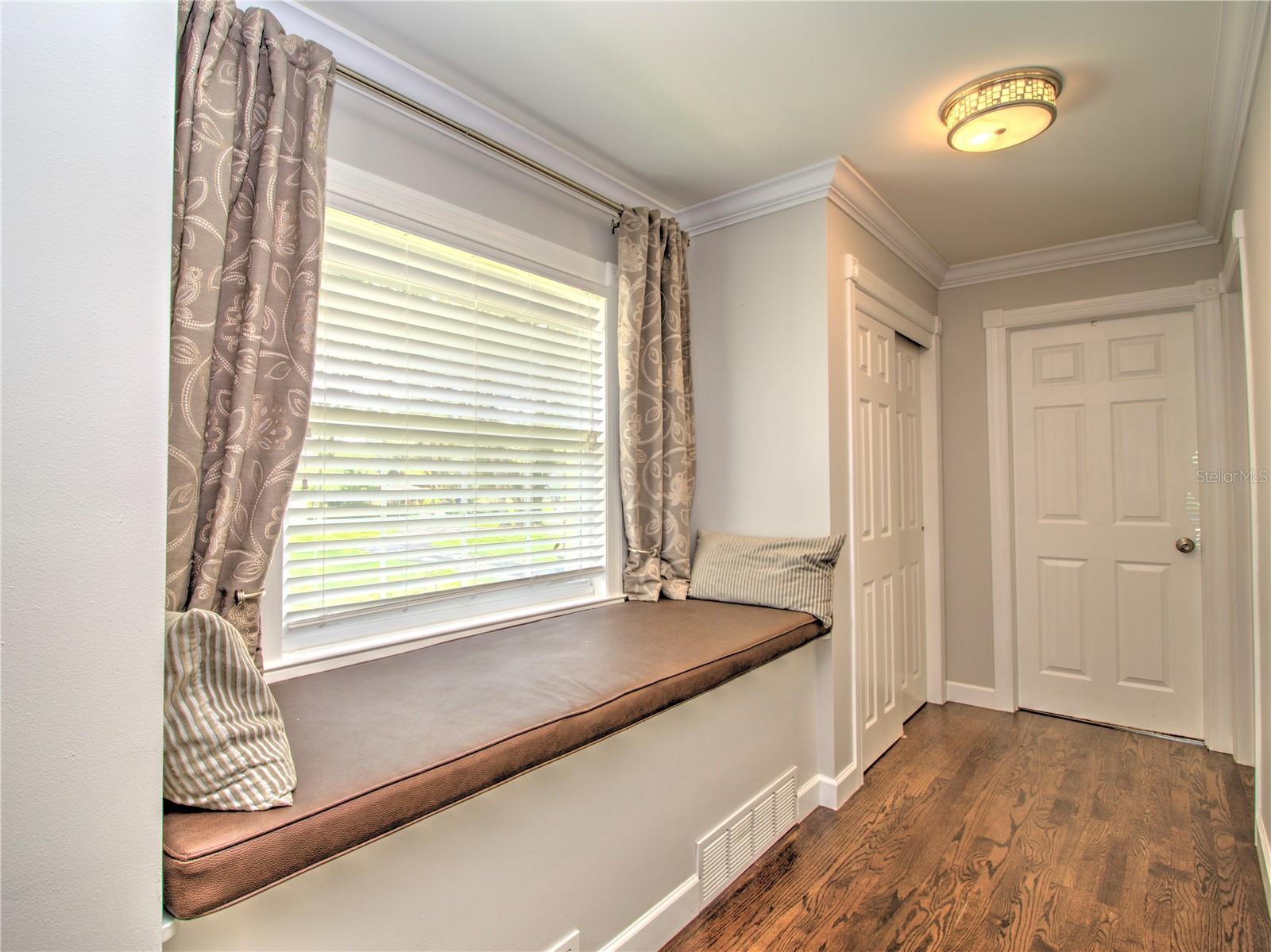 Image 16 of 38 For 2313 7th Street