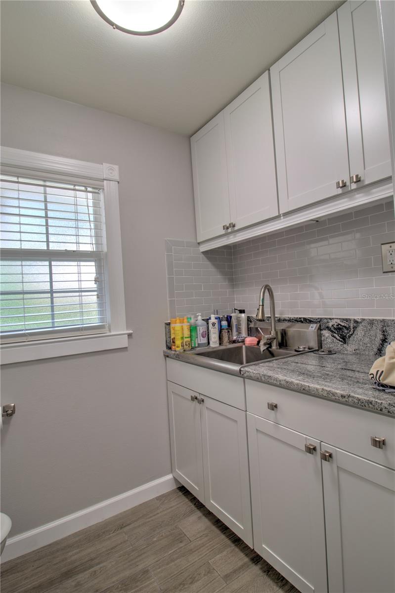 Image 31 of 38 For 2313 7th Street