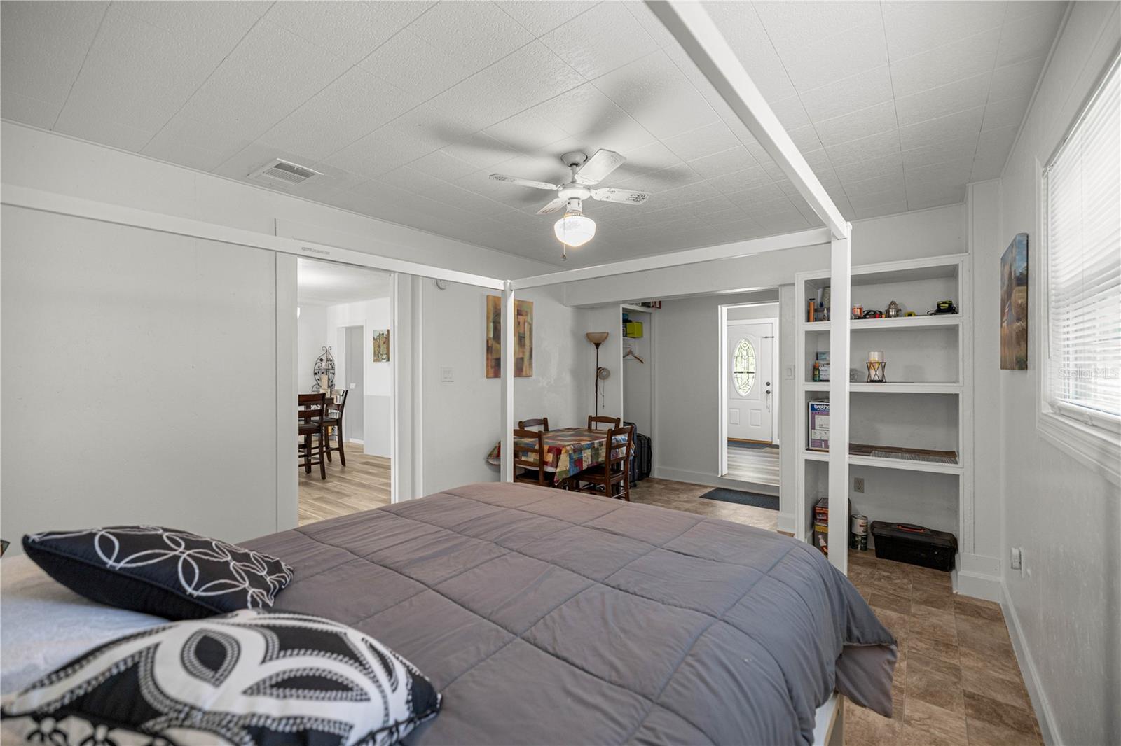 Image 22 of 42 For 6251 101st Terrace