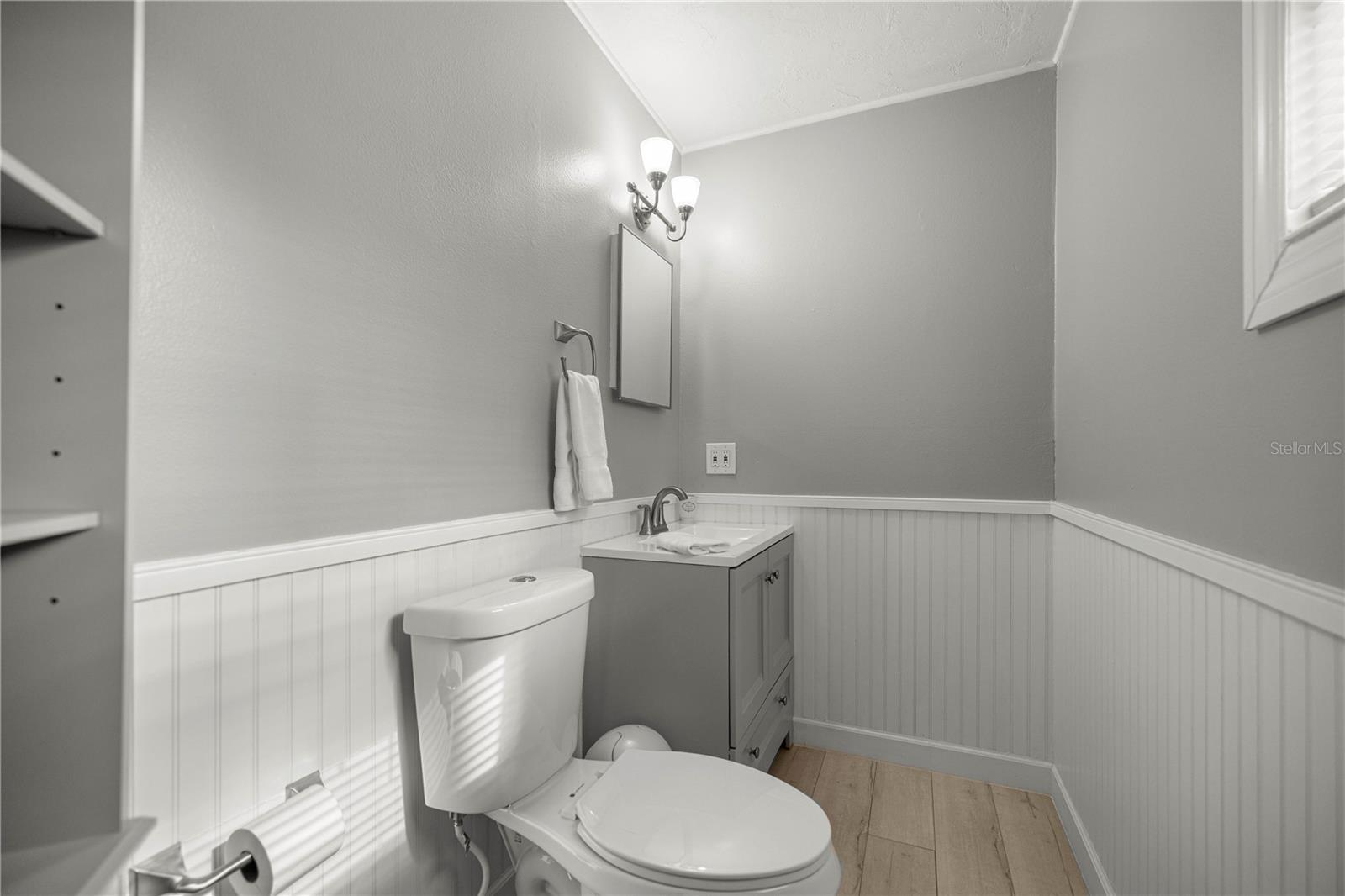 Image 26 of 42 For 6251 101st Terrace