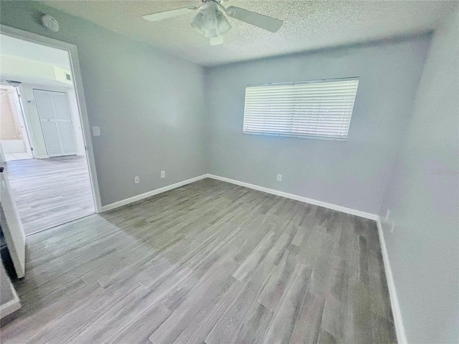 Image 10 of 18 For 576 Fairways Lane M203