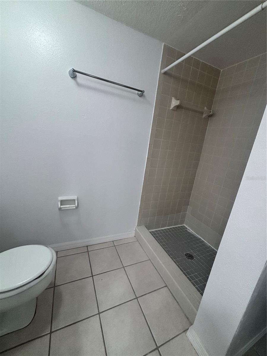 Image 12 of 18 For 576 Fairways Lane M203