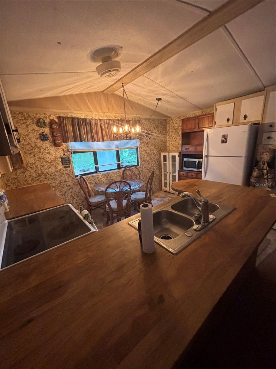 Image 15 of 30 For 5675 183rd Terrace