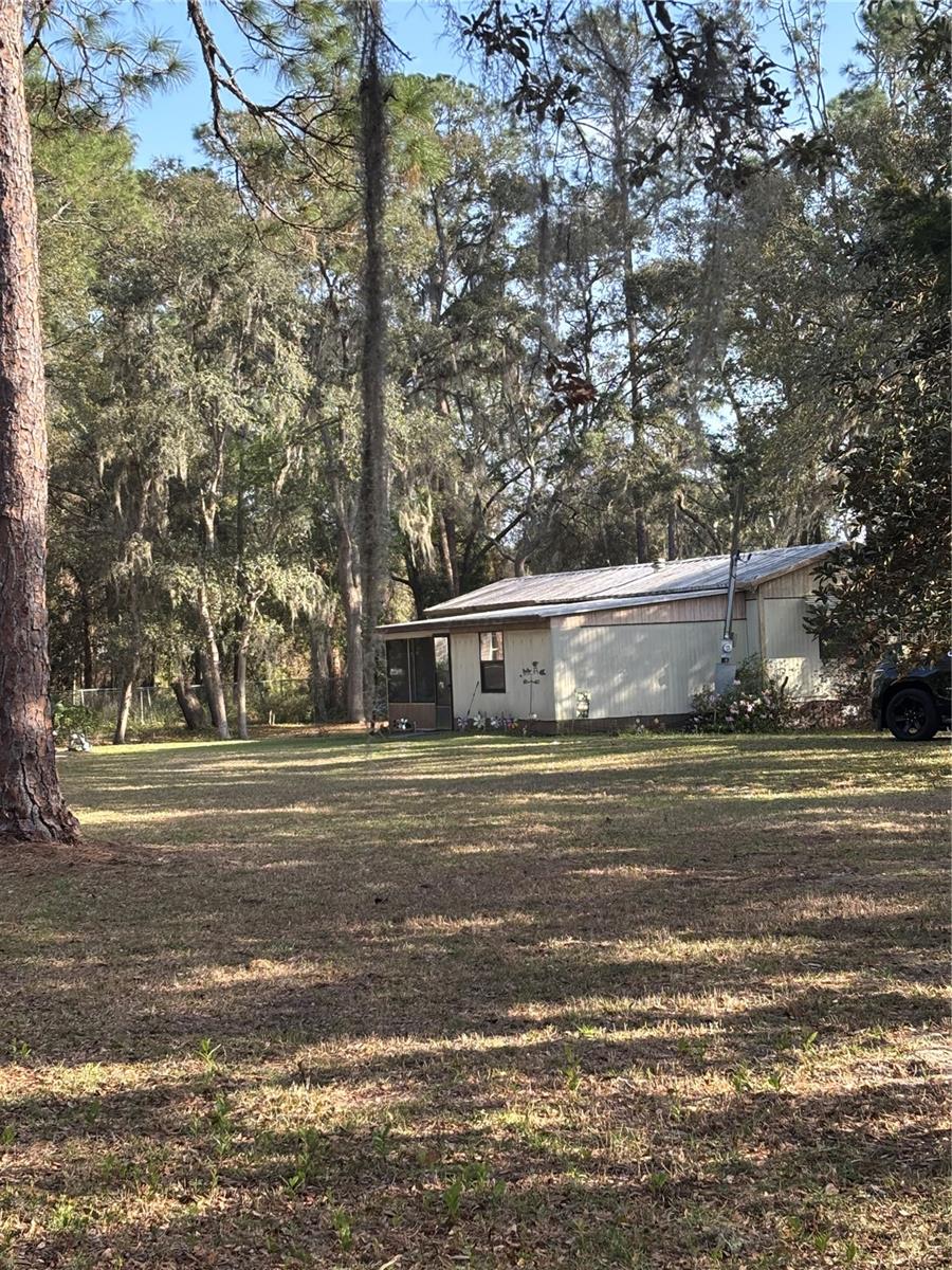 Image 6 of 30 For 5675 183rd Terrace