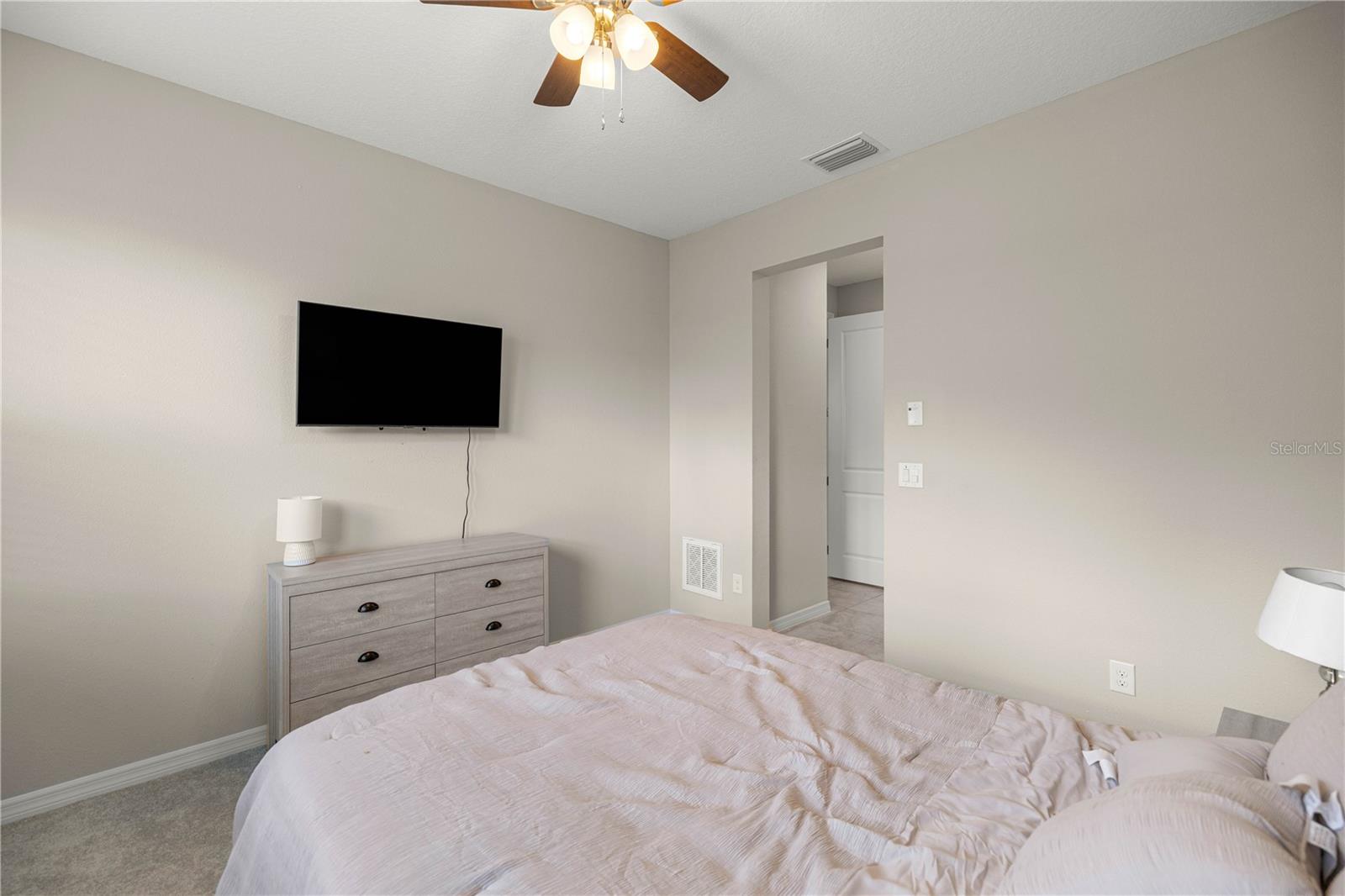 Image 23 of 29 For 5300 34th Street
