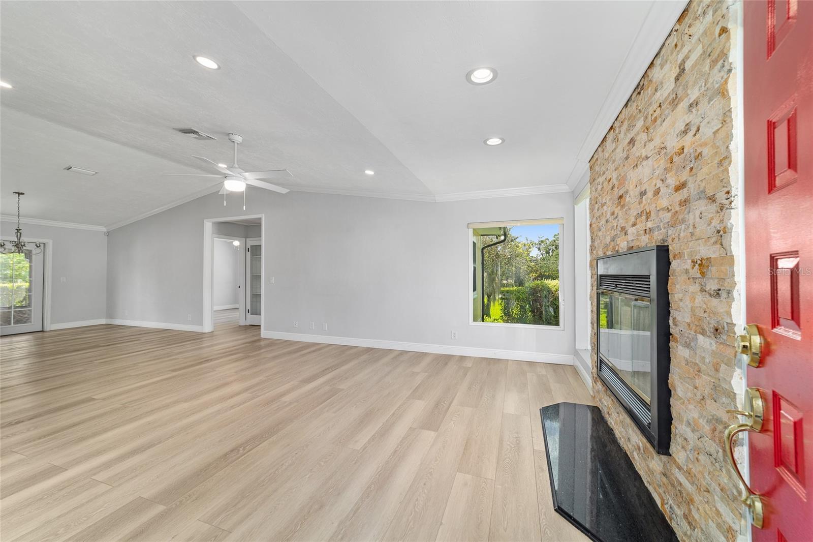 Image 16 of 65 For 275 42nd Street