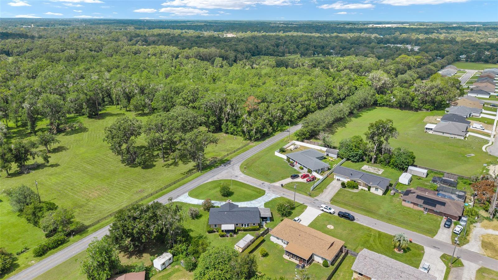Image 8 of 65 For 275 42nd Street