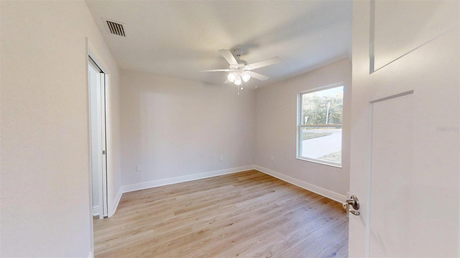 Image 15 of 37 For 24172 Aspen Lane