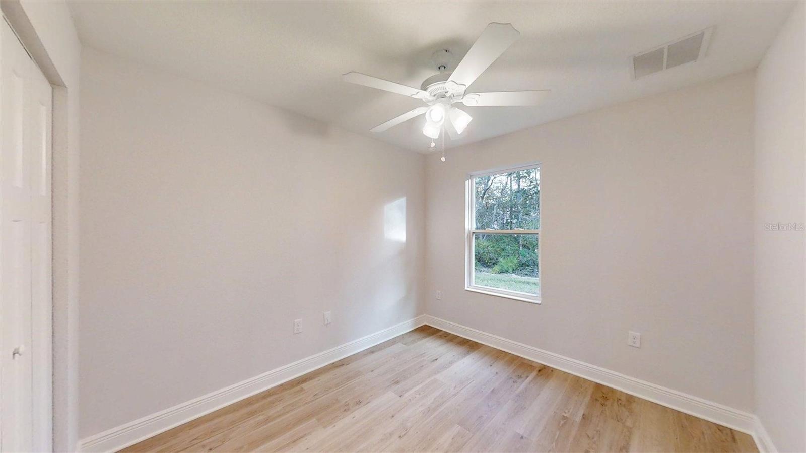 Image 7 of 37 For 24172 Aspen Lane