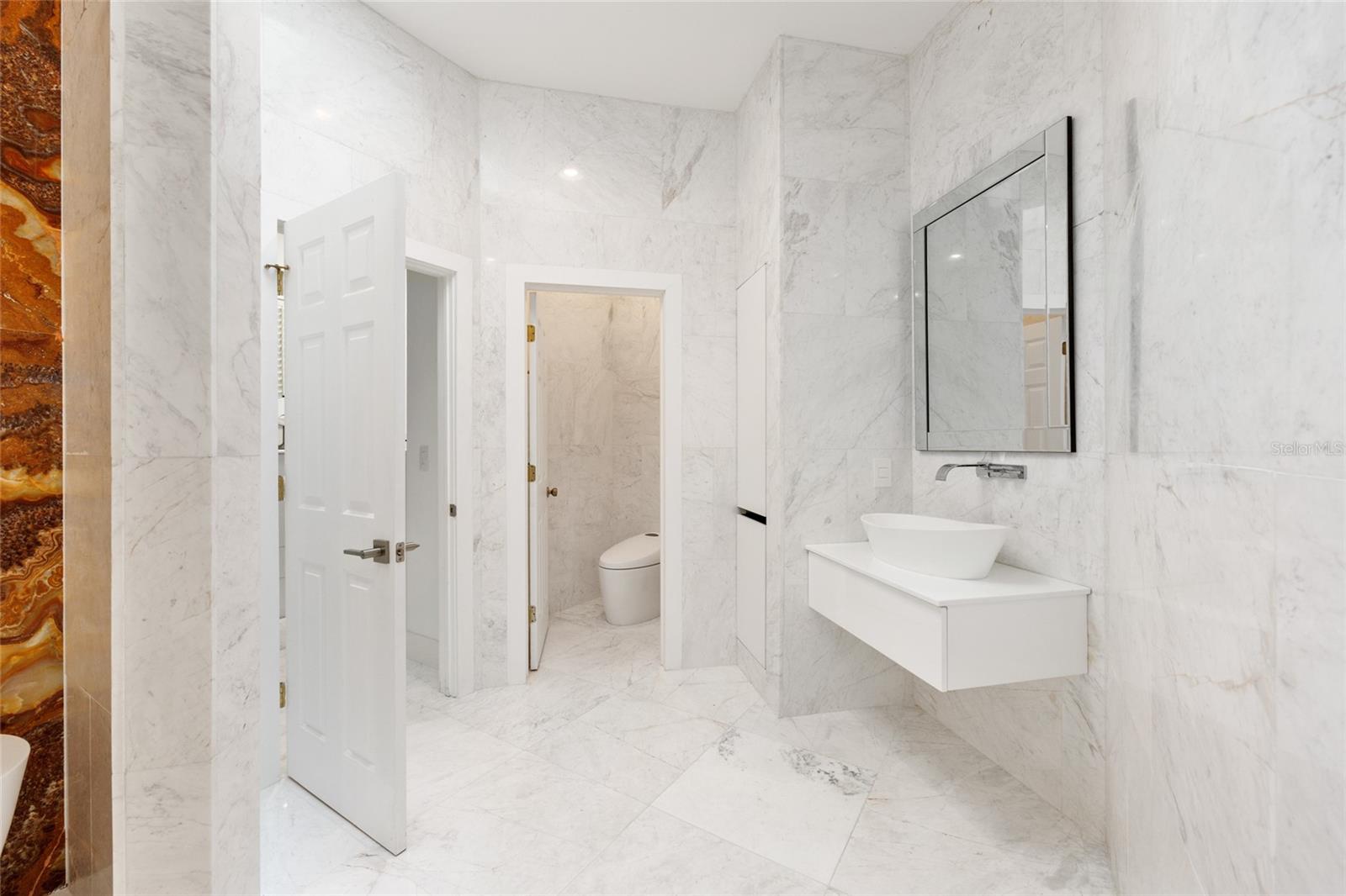 Image 17 of 42 For 6709 17th Terrace Road