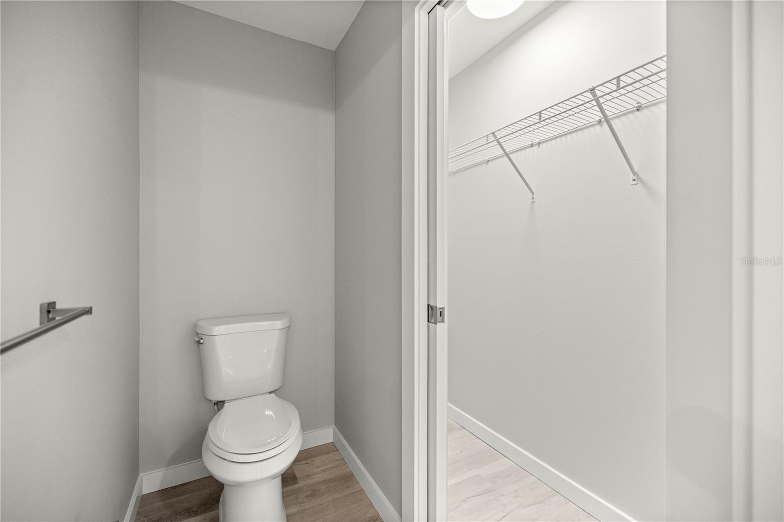 Image 12 of 26 For 6425 62nd Terrace