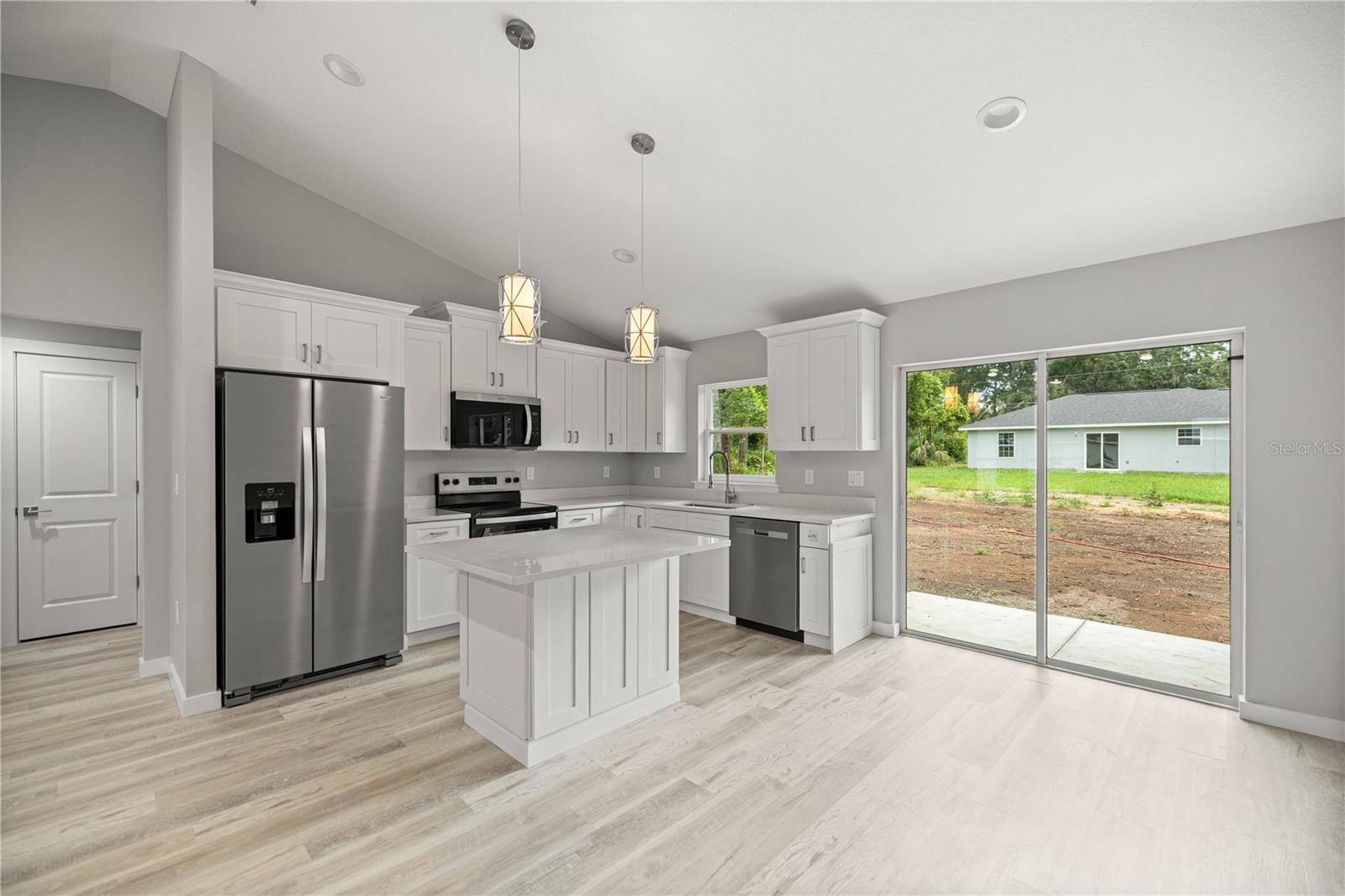 Image 7 of 26 For 6425 62nd Terrace