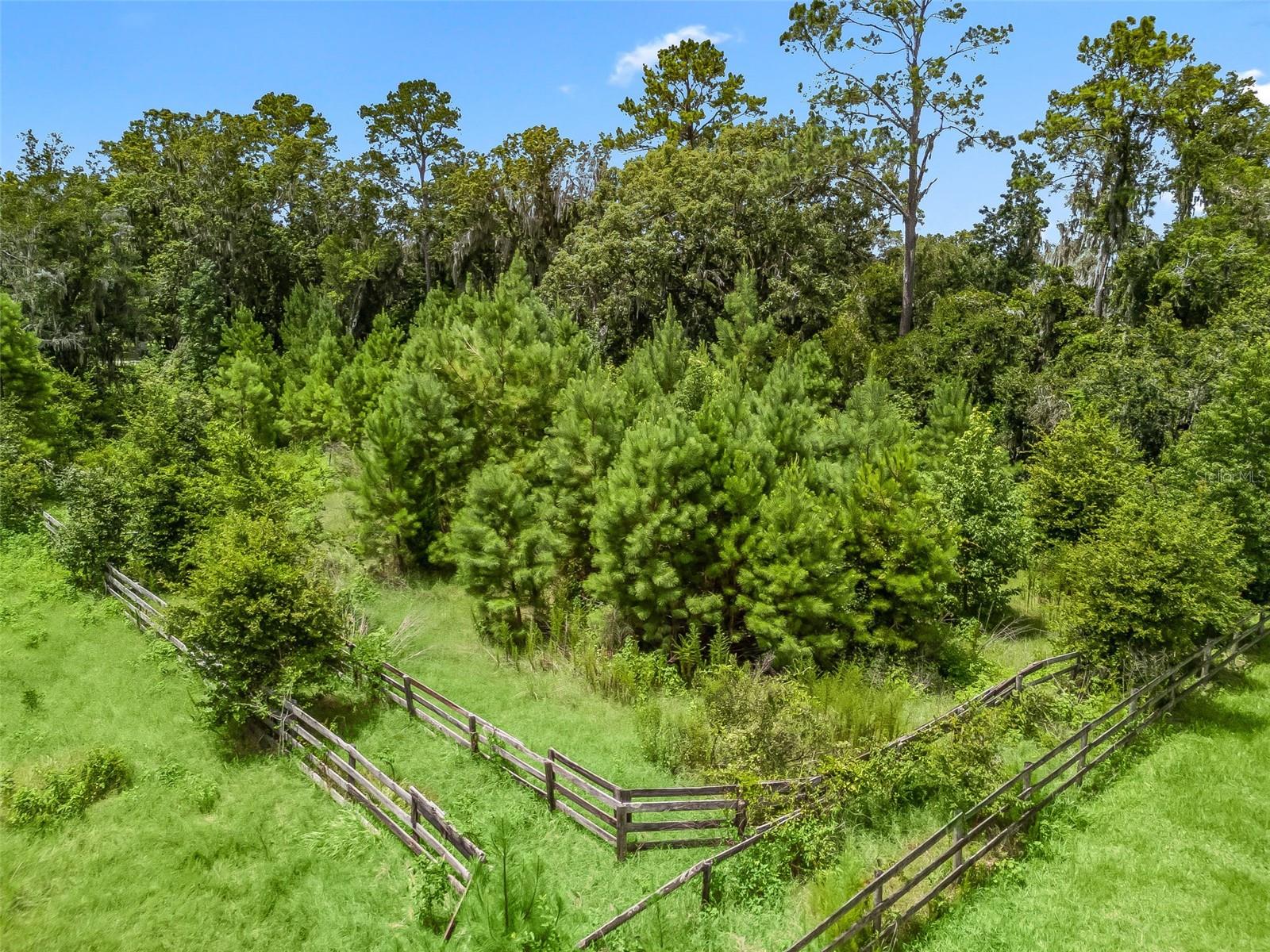 Image 9 of 36 For 5430 90th Avenue