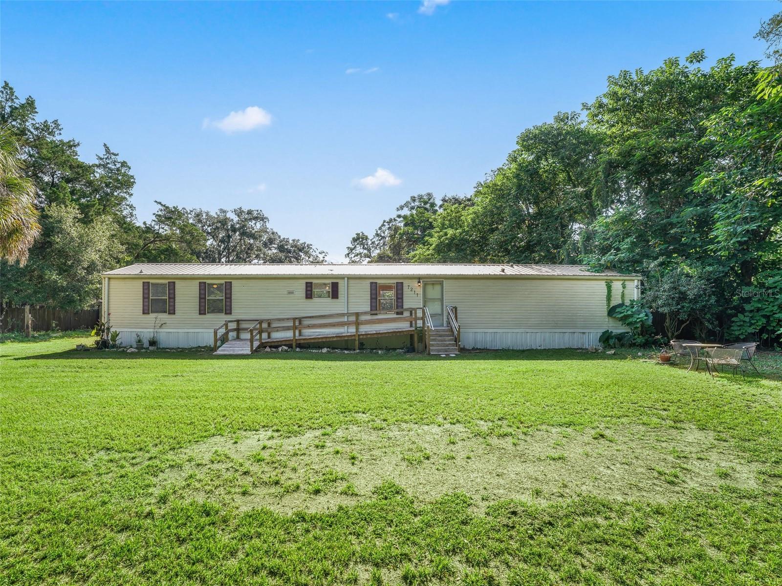 Image 22 of 32 For 7211 55th Avenue
