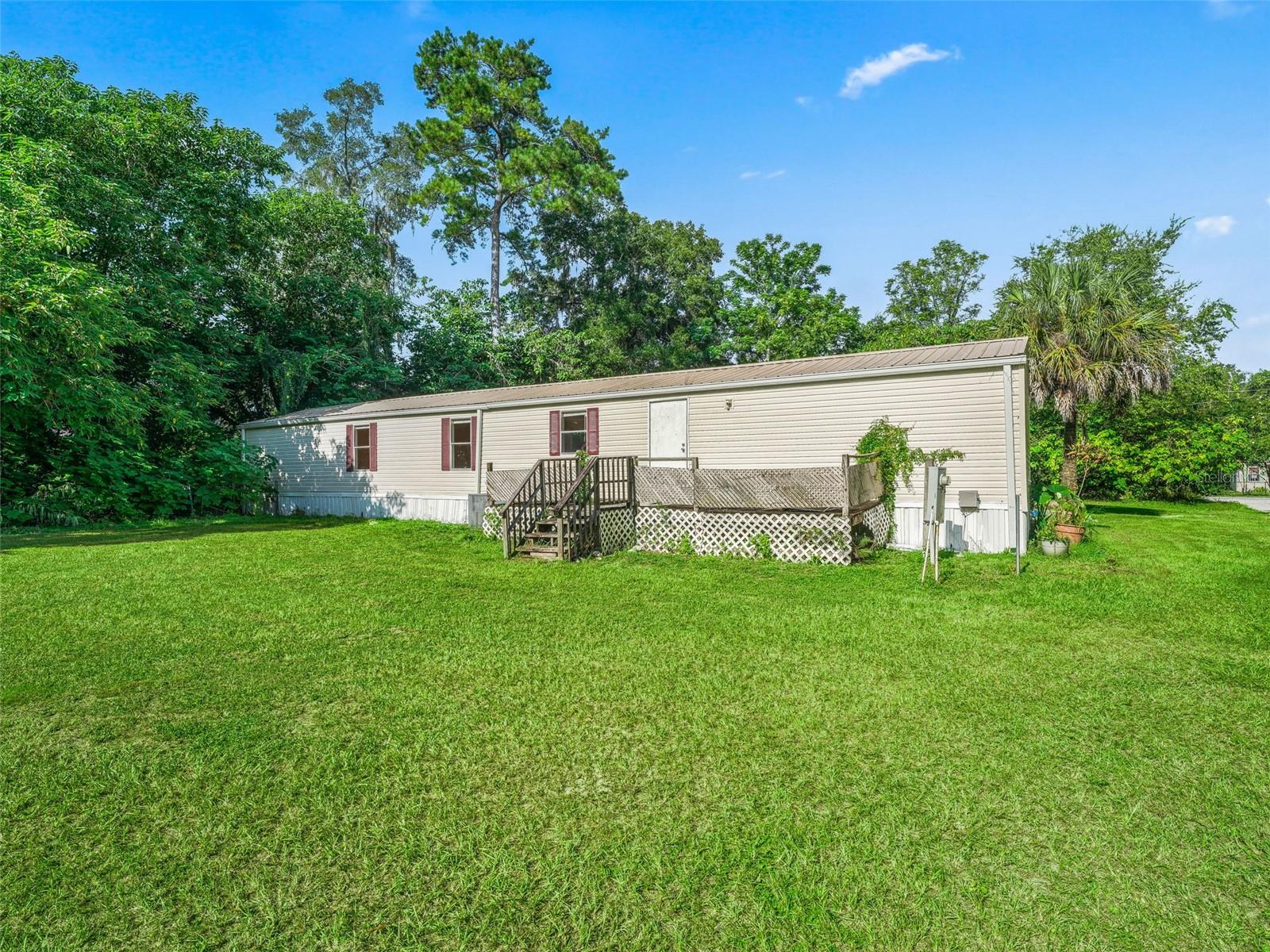 Image 24 of 32 For 7211 55th Avenue