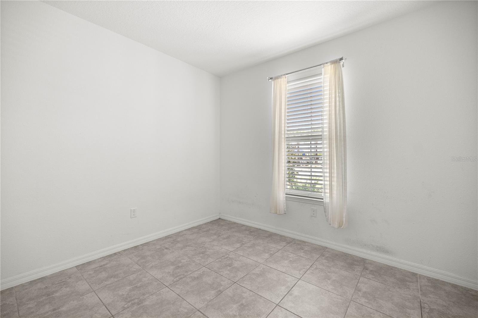 Image 12 of 25 For 6304 74th Terrace Road