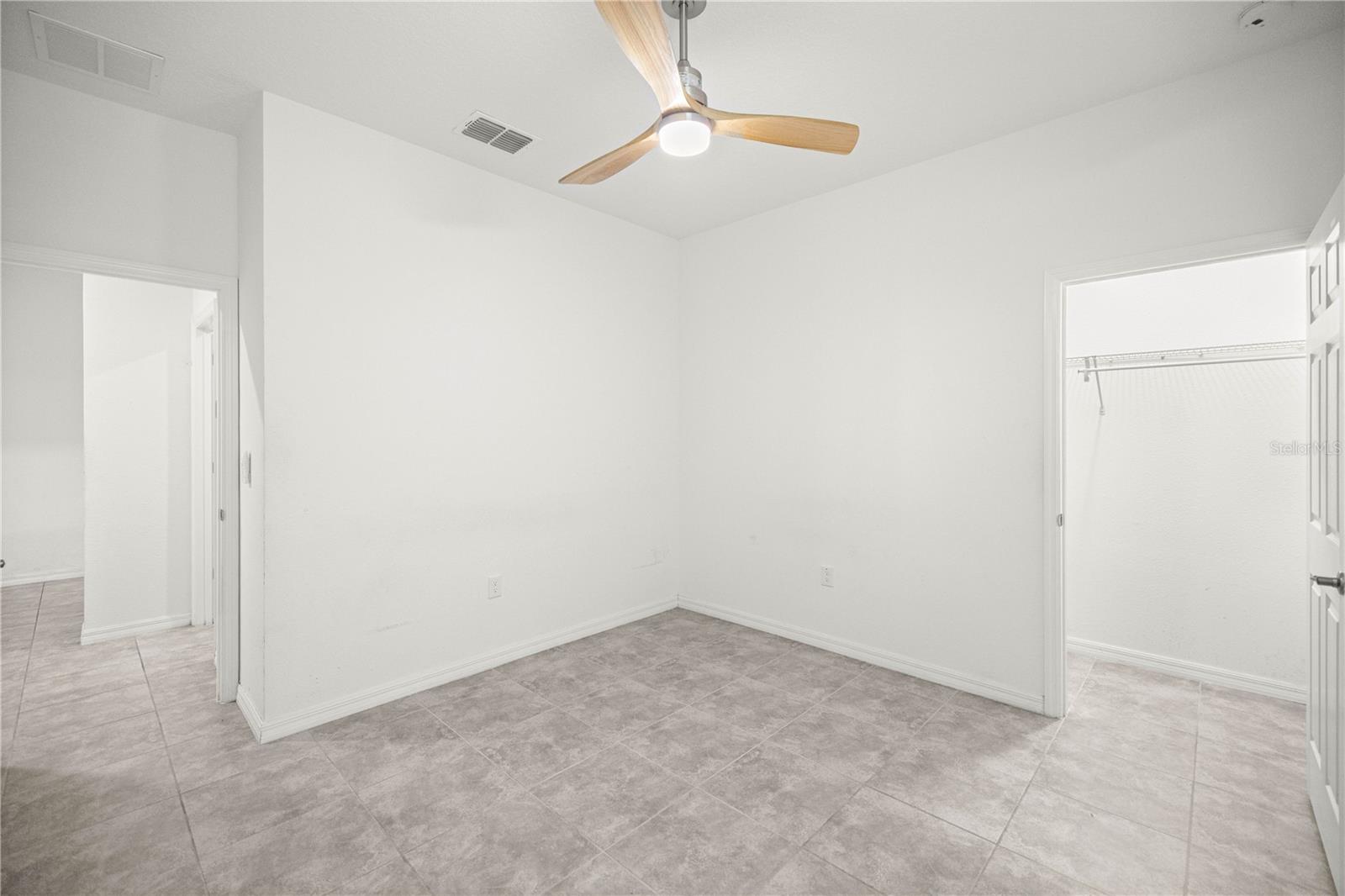 Image 18 of 25 For 6304 74th Terrace Road