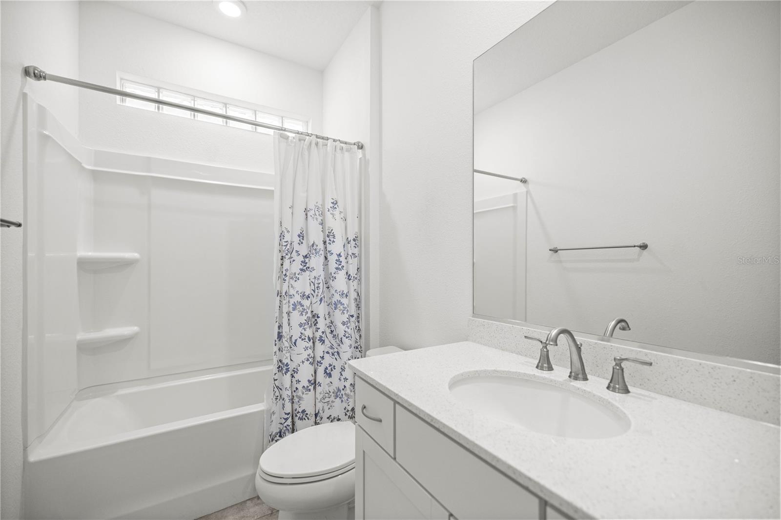 Image 19 of 25 For 6304 74th Terrace Road