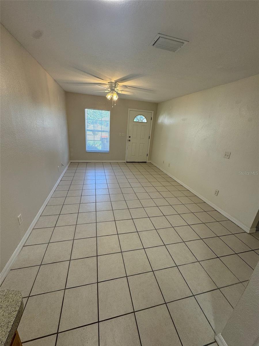 Image 4 of 15 For 11322-11322 55th Avenue Road 1601