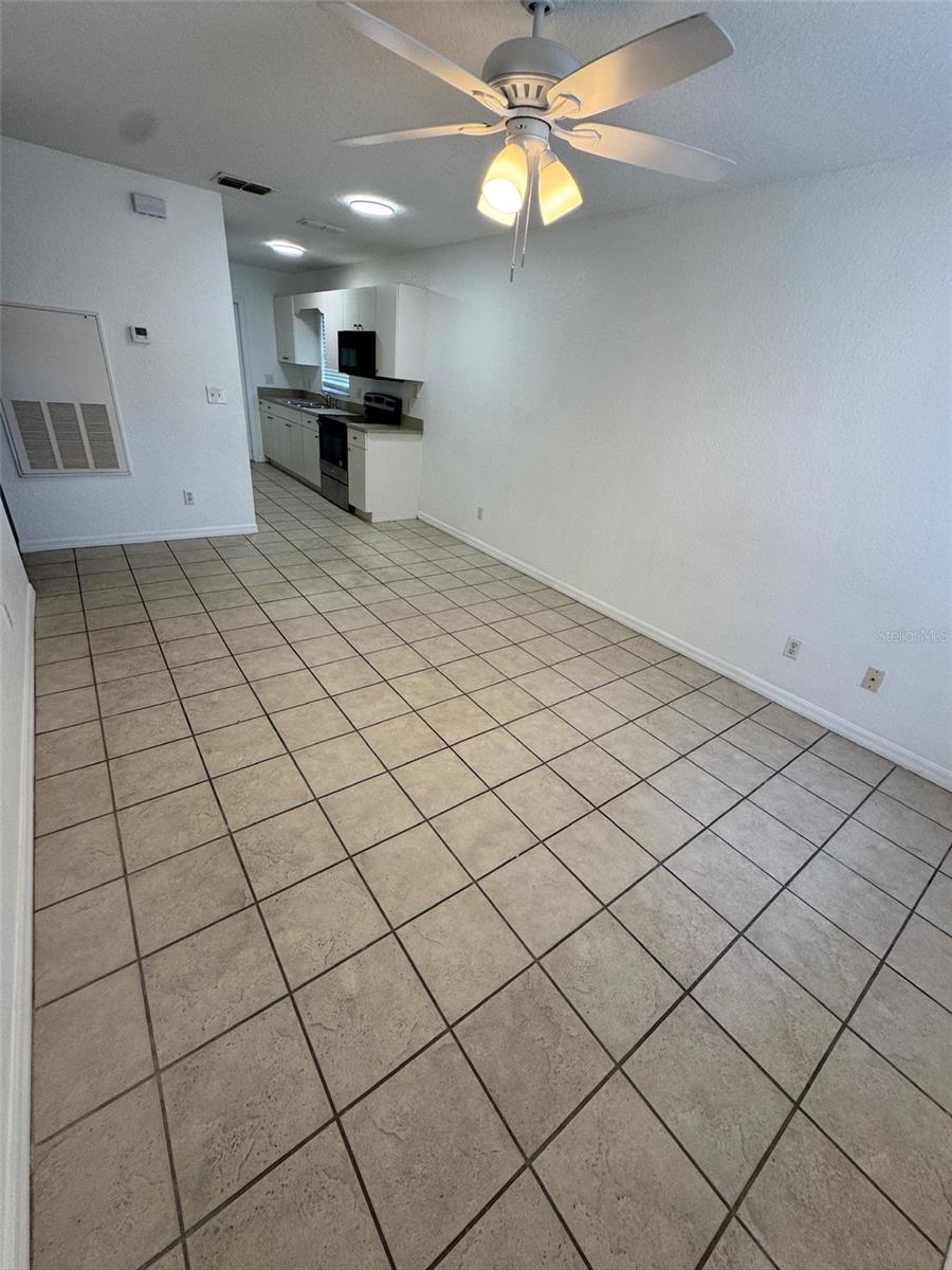 Image 4 of 14 For 11322 11322 55th Avenue Road 3201