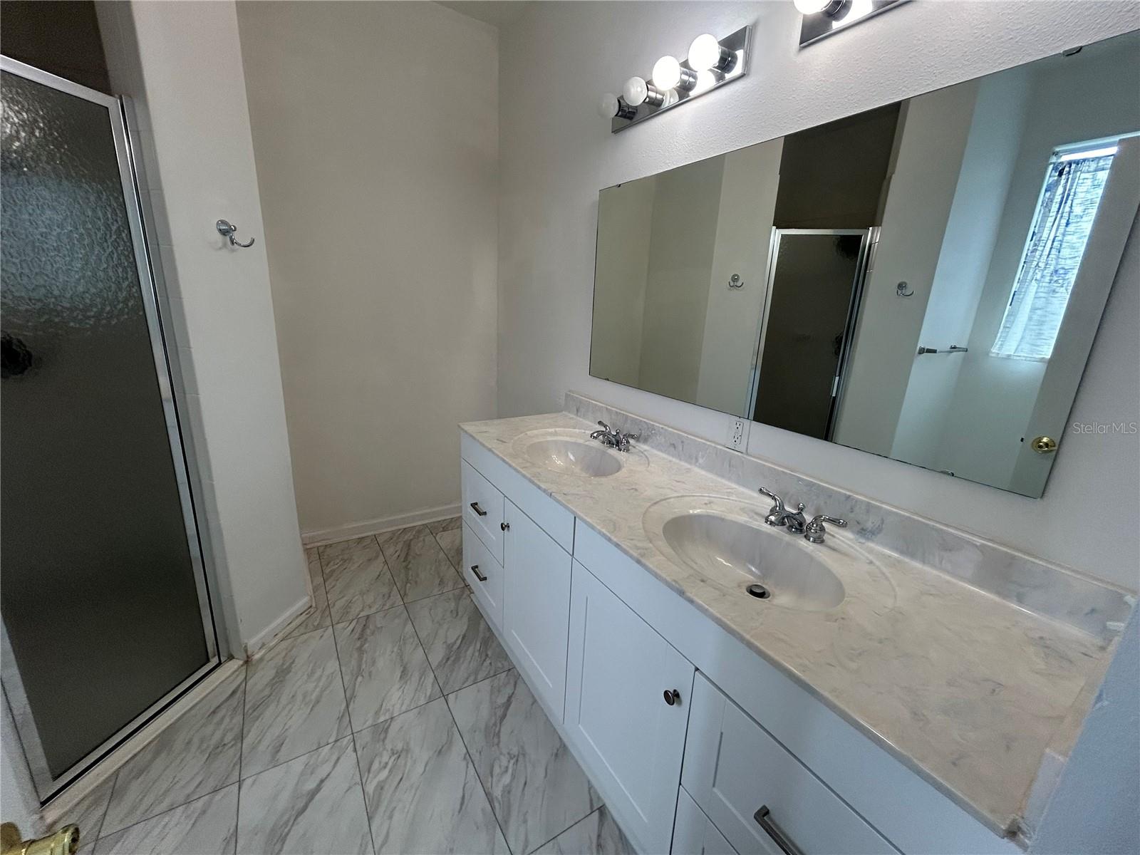 Image 24 of 28 For 5915 18th Place