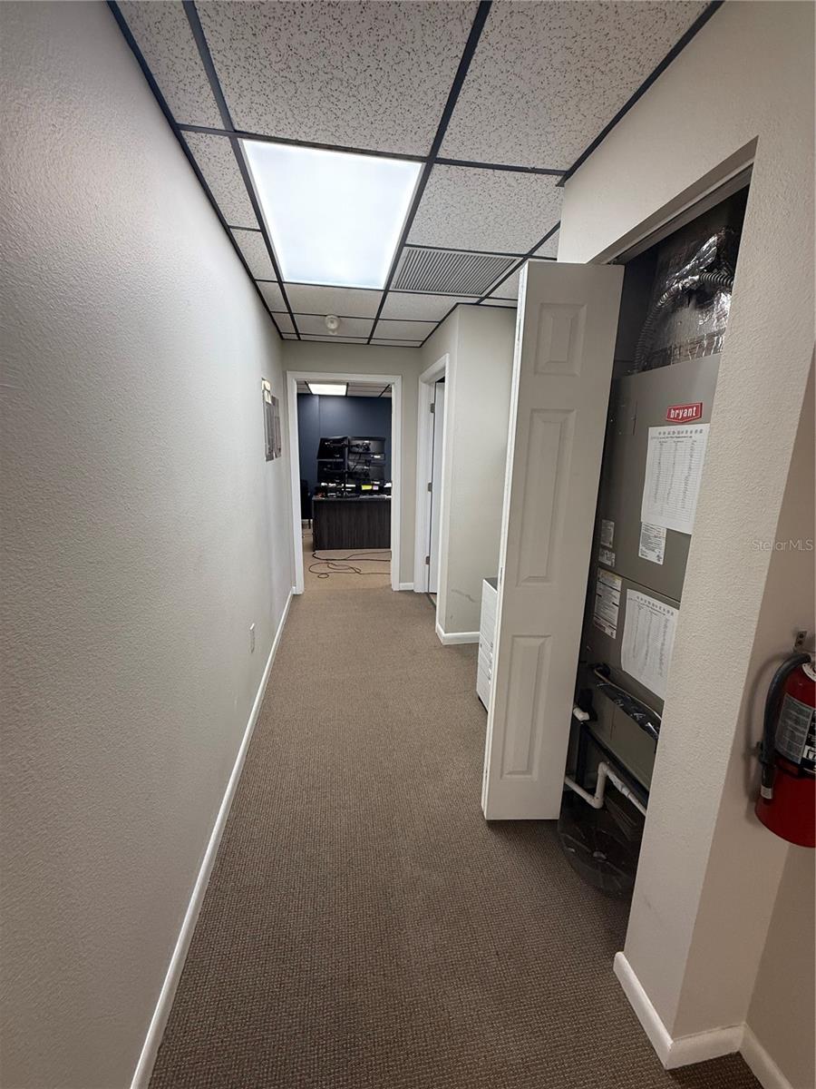 Image 10 of 12 For 814 Silver Springs Boulevard E