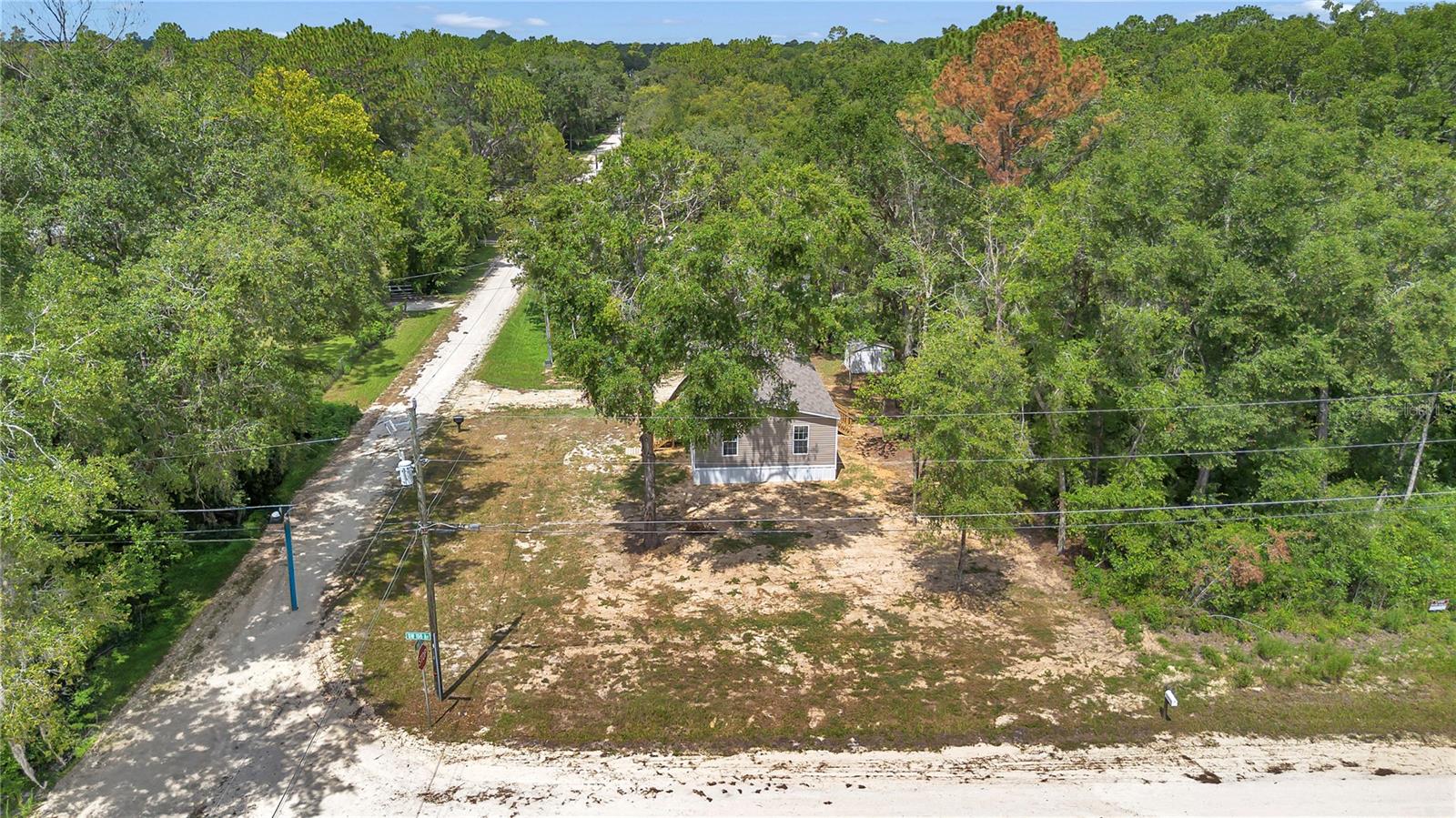 Image 16 of 19 For 15635 3rd Lane