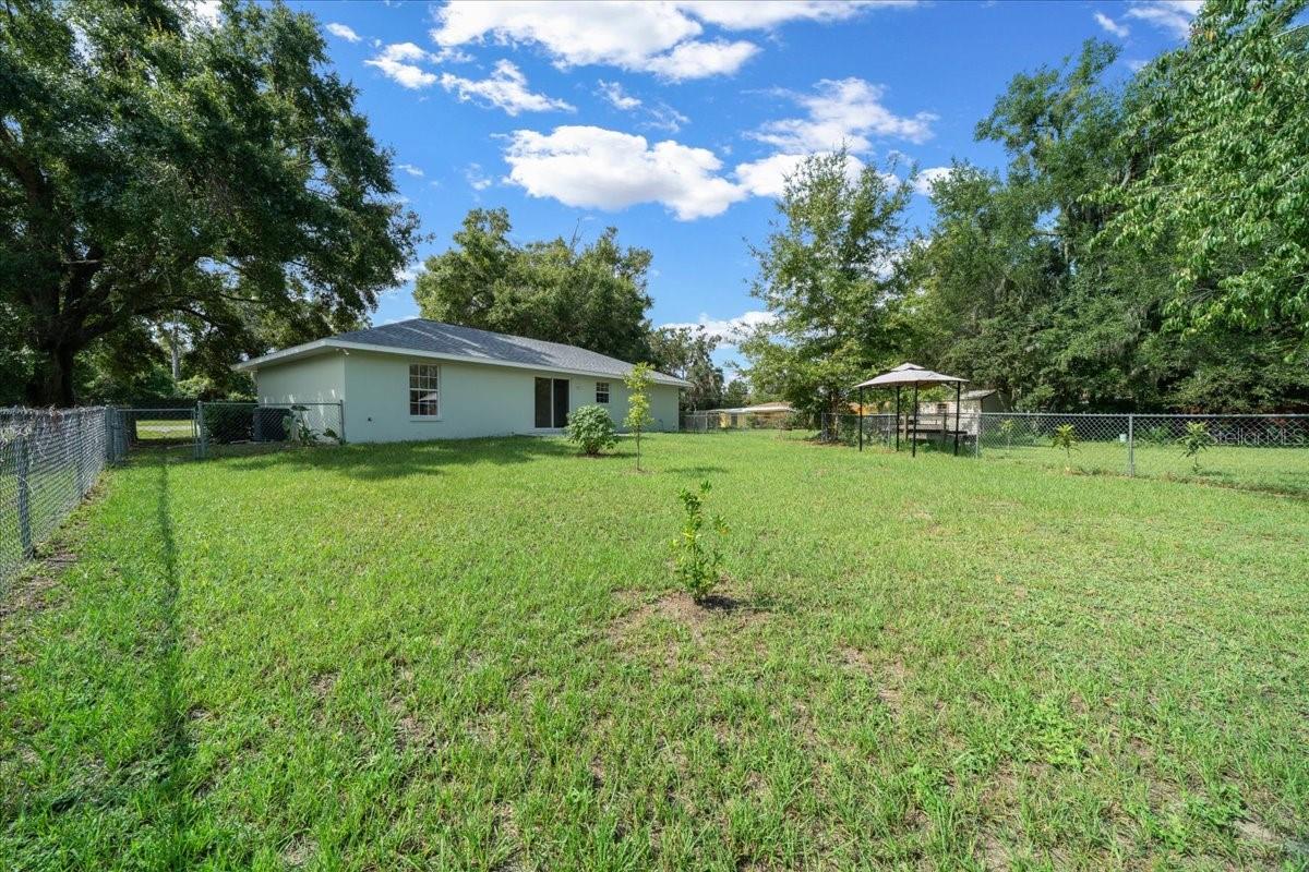 Image 42 of 57 For 11026 56th Avenue