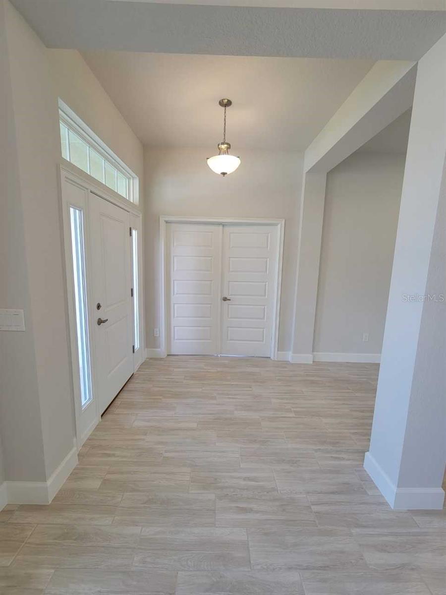 Image 3 of 26 For 7092 134th Street