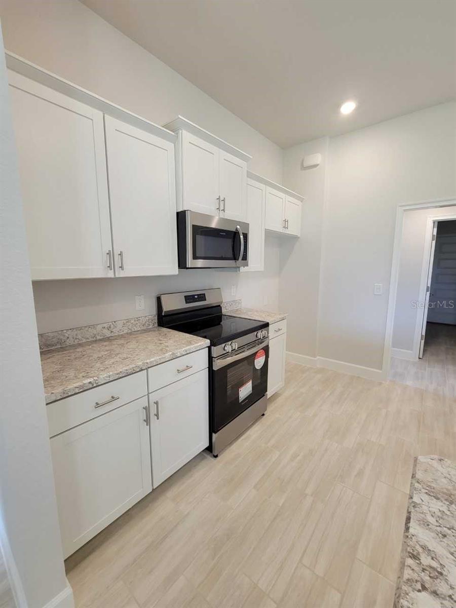 Image 9 of 26 For 7092 134th Street