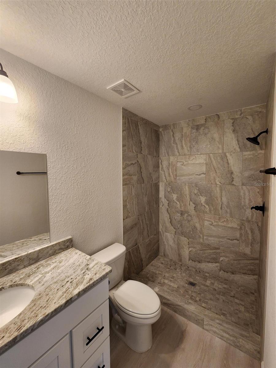 Image 10 of 23 For 1554 Temple Heights Court