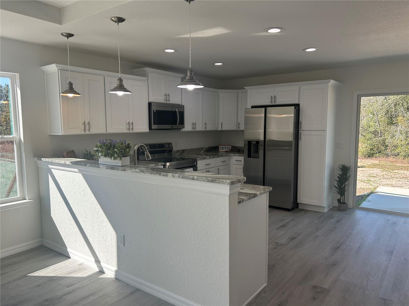 Image 3 of 8 For 1554 Temple Heights Court