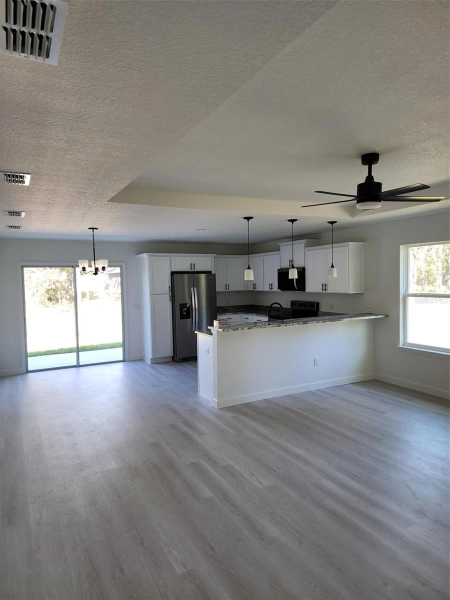 Image 9 of 23 For 1554 Temple Heights Court