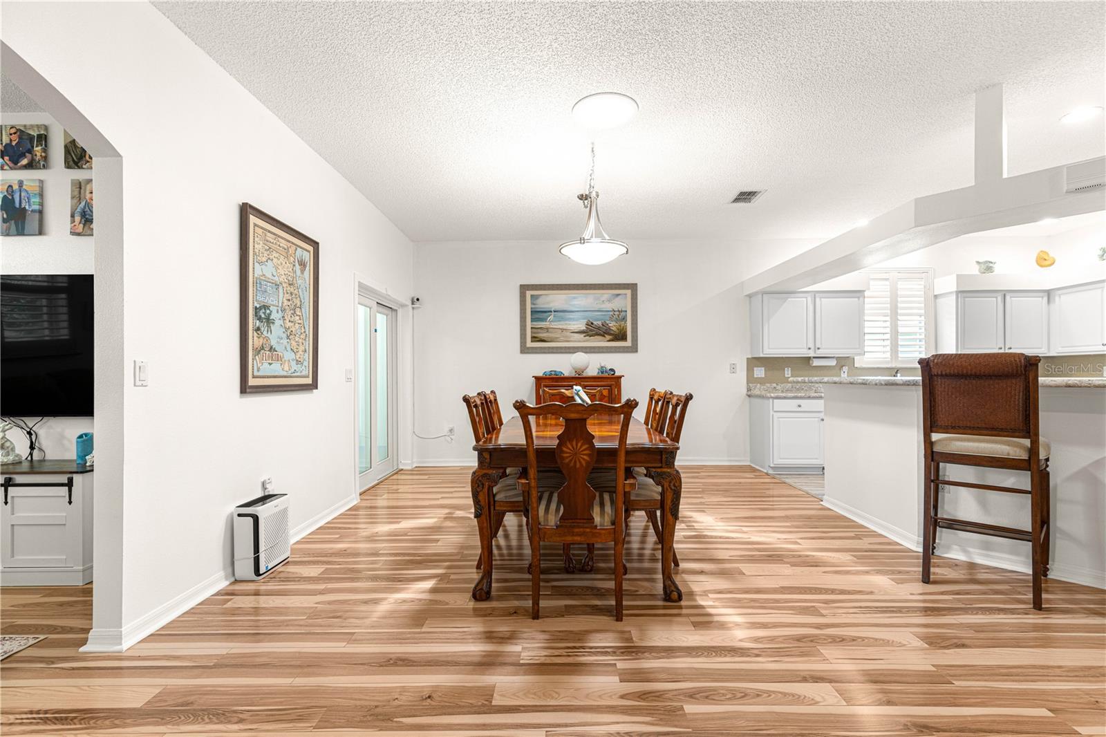 Image 20 of 53 For 32752 Timberwood Drive