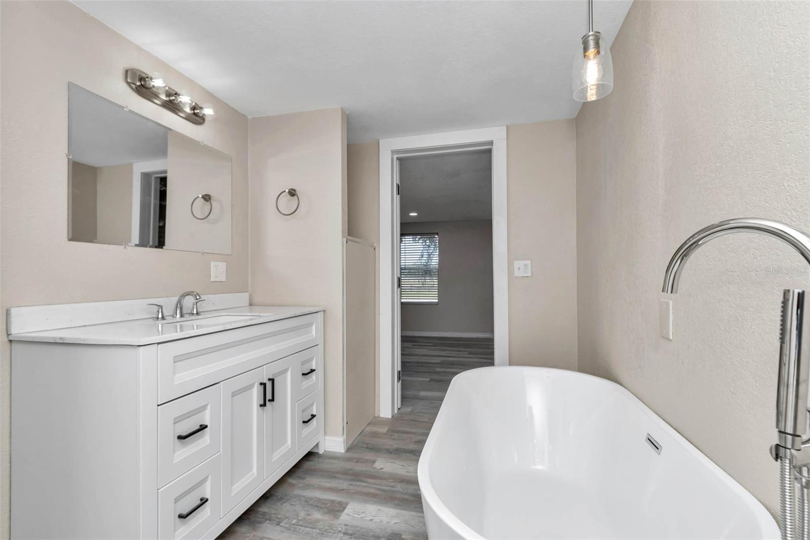 Image 31 of 44 For 9820 27th Avenue
