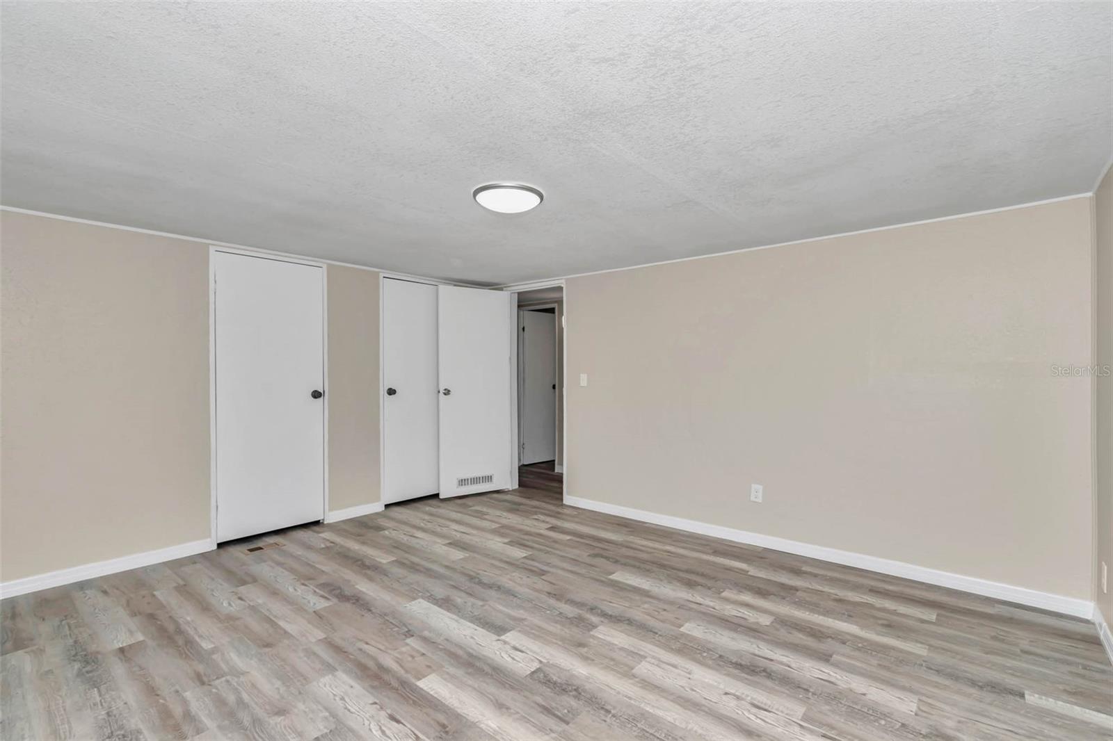 Image 35 of 44 For 9820 27th Avenue