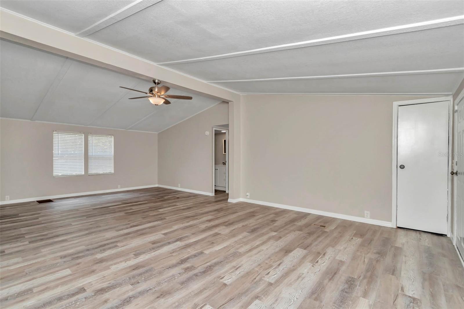 Image 8 of 44 For 9820 27th Avenue