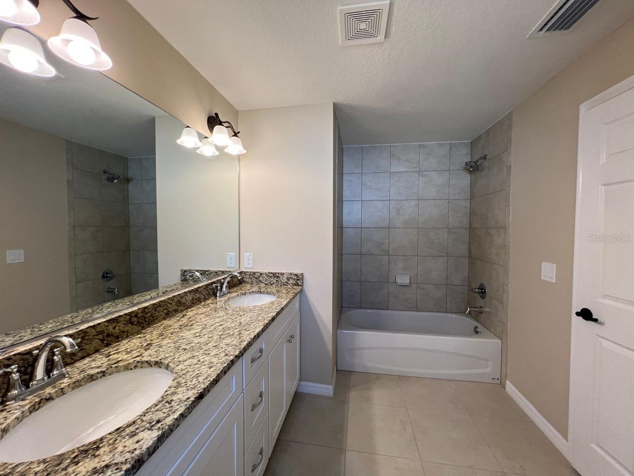 Image 39 of 46 For 1685 161 Street