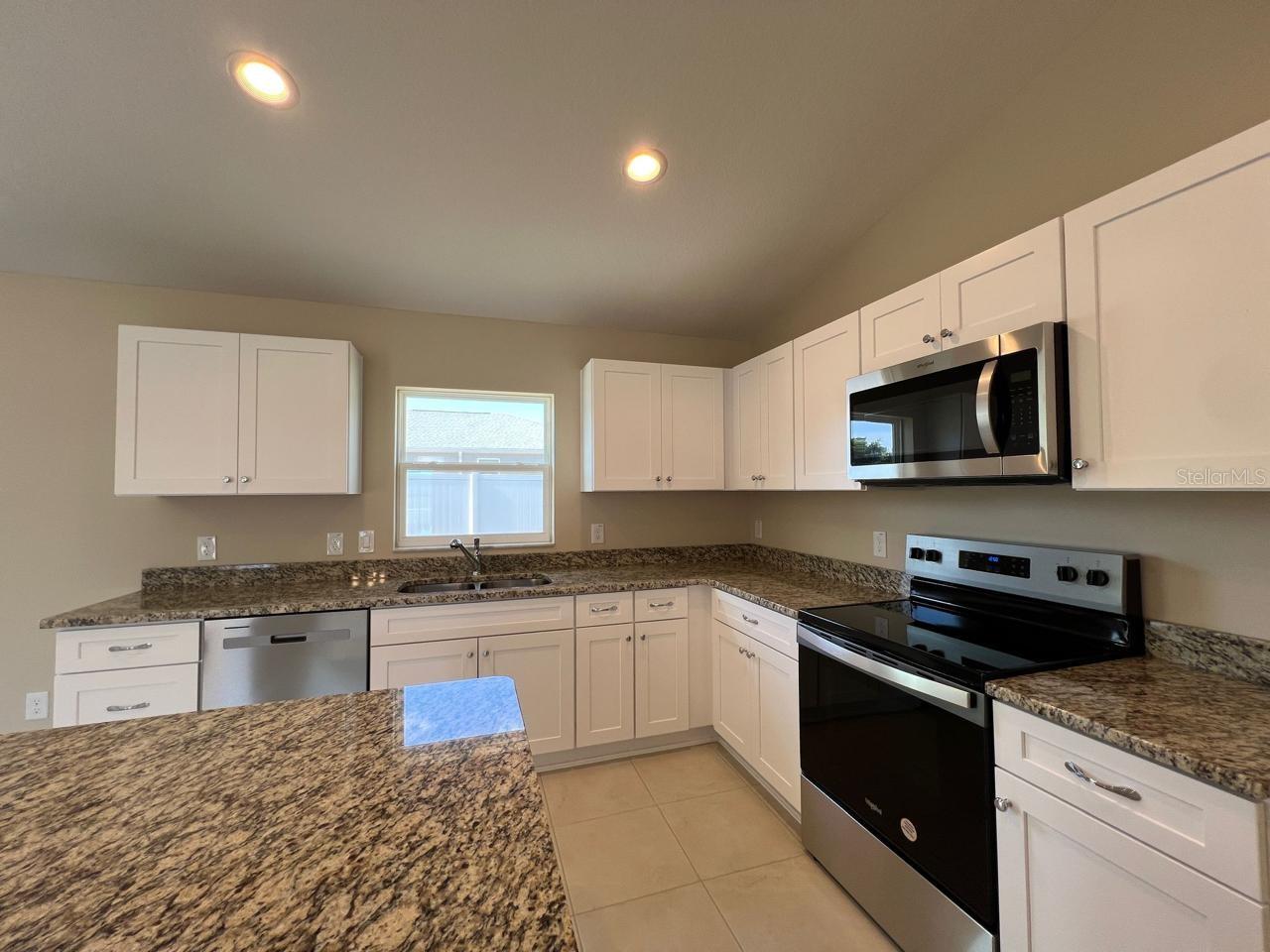 Image 8 of 46 For 1685 161 Street