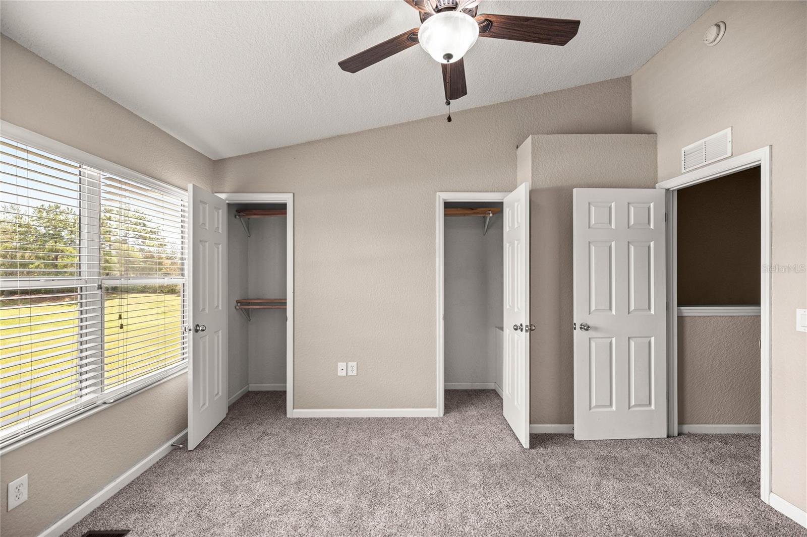 Image 10 of 32 For 4807 44th Circle