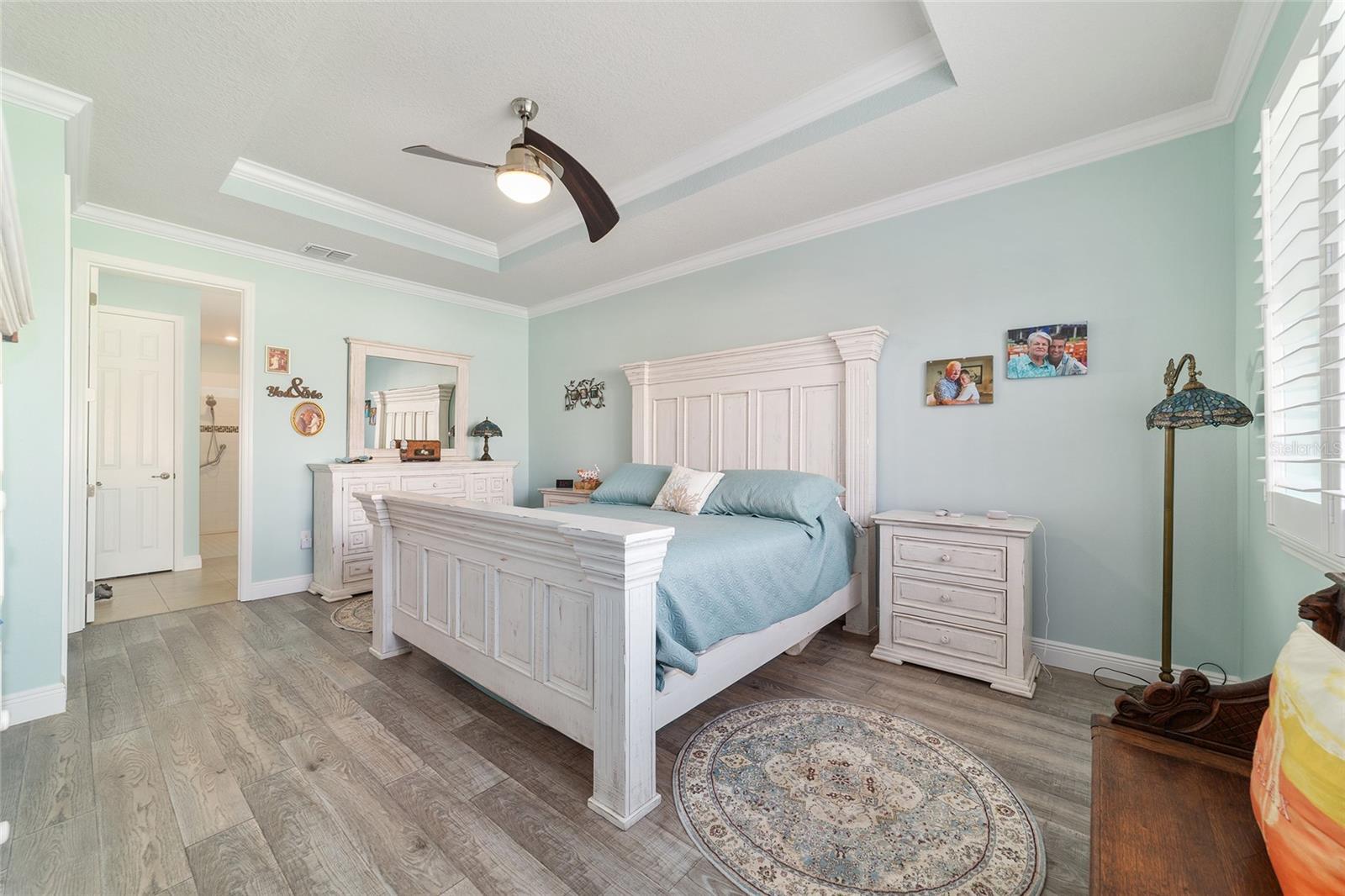 Image 10 of 28 For 8590 95th Court